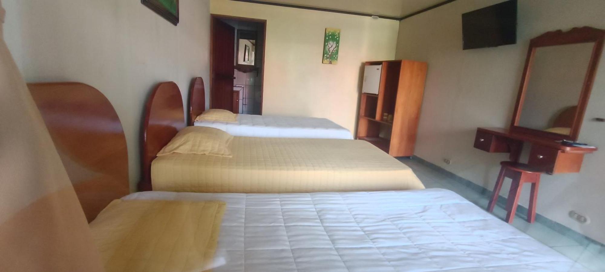 Fas Bnb & Off Site Thermal Resort La Fortuna Luaran gambar